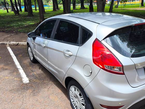 FORD FIESTA 1.6 SE HATCH 16V FLEX 4P MANUAL